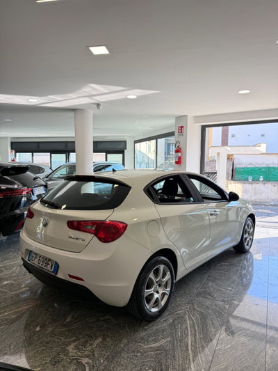 Alfa Romeo Giulietta 1.4 Turbo Distinctive Gpl 120cv E6 (4)