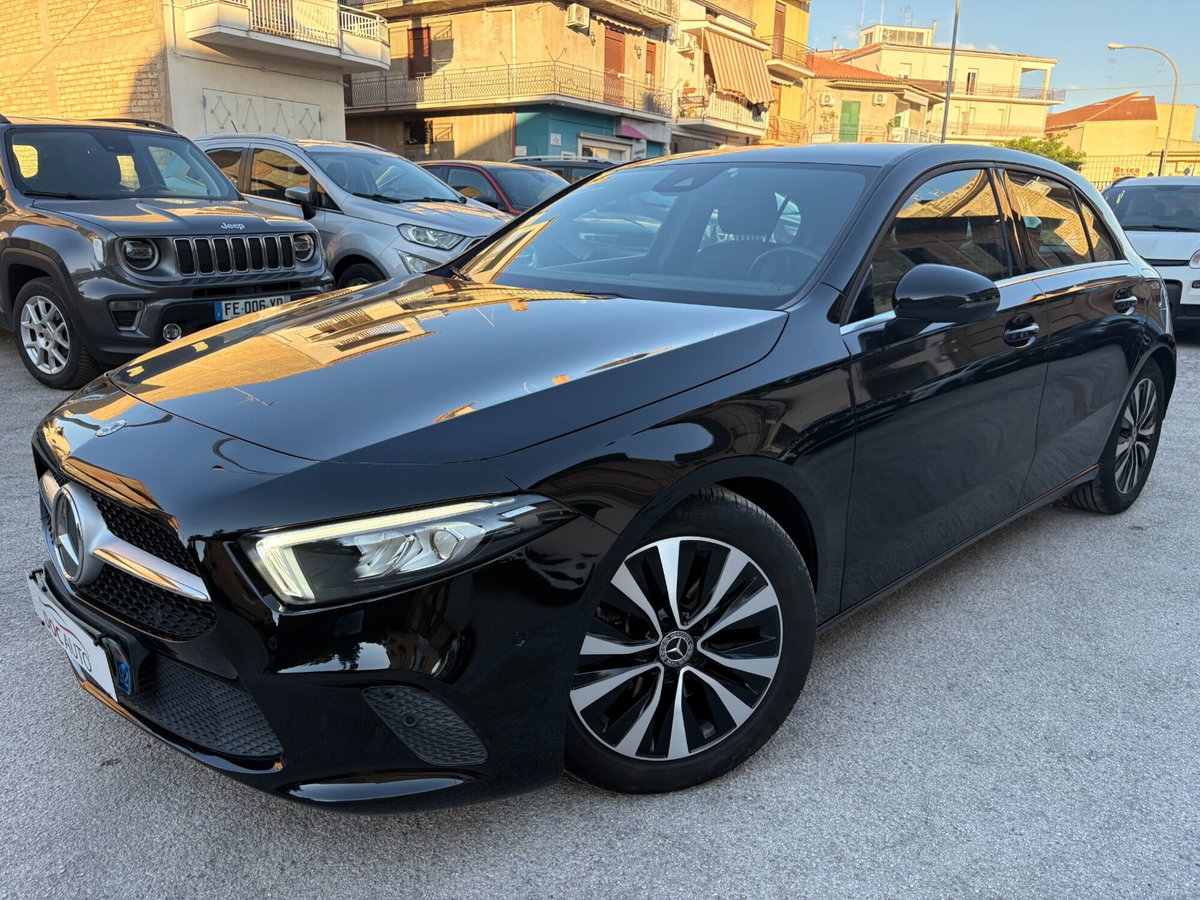 Mercedes-Benz Classe A 180 d Automatic Sport (3)
