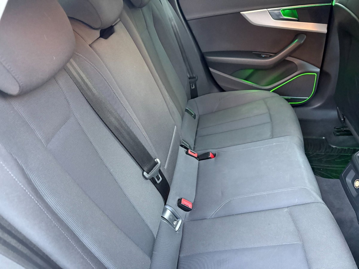 Audi A4 Avant 2.0 TDI 190 CV clean diesel multitronic Bus. Plus (7)