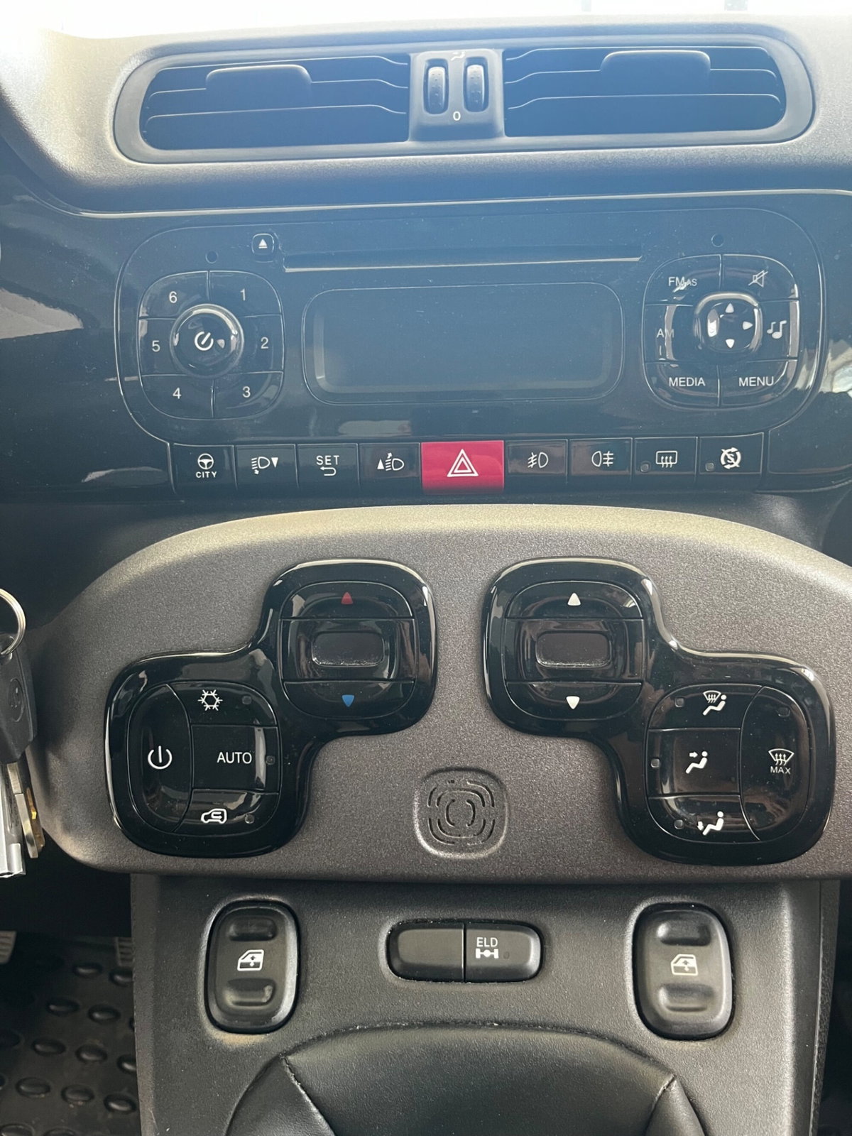Fiat Panda 1.3 MJT S&S 4x4 Antartica (15)