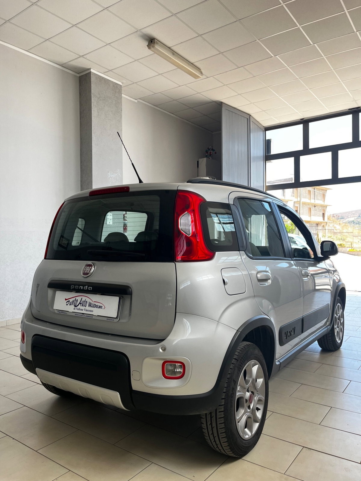 Fiat Panda 1.3 MJT S&S 4x4 Antartica (6)