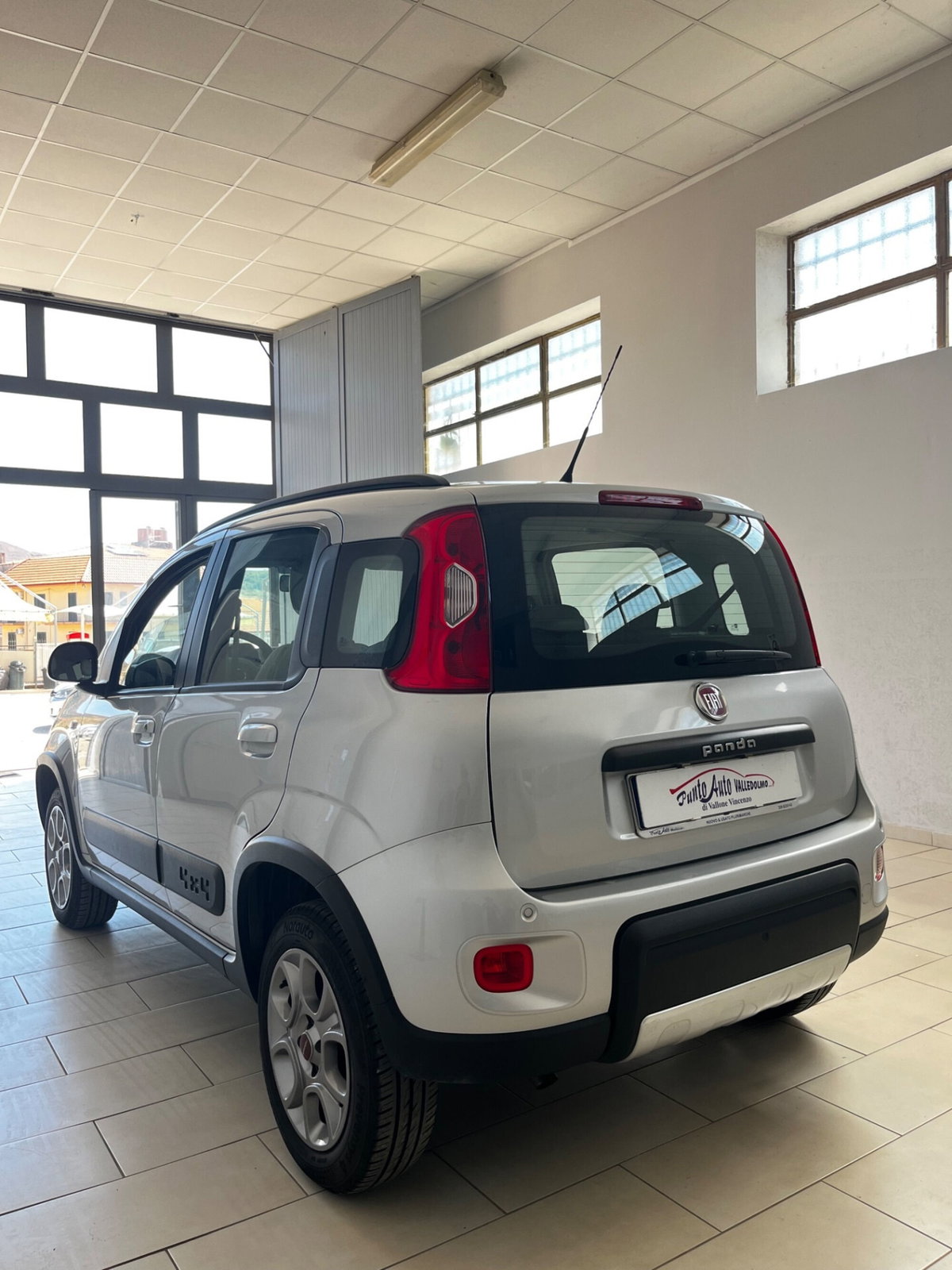 Fiat Panda 1.3 MJT S&S 4x4 Antartica (8)
