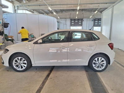 Volkswagen Polo 1.0 tsi Style 95cv (6)