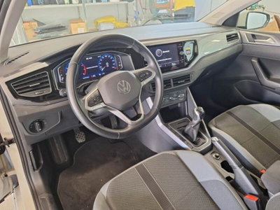 Volkswagen Polo 1.0 tsi Style 95cv (8)