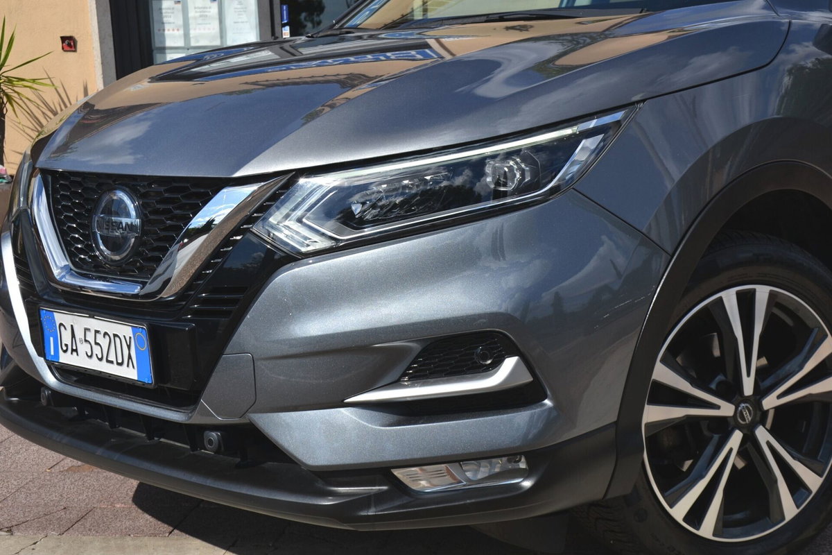 Nissan Qashqai 1.3 DIG-T 140 CV N-Connecta (16)