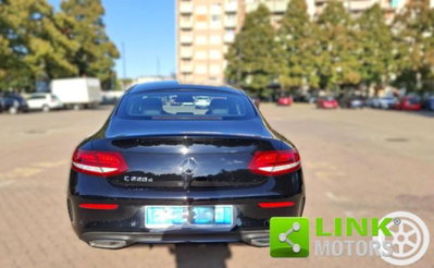 Mercedes-Benz Classe C Coupé 220 d Auto 4Matic Coupé Premium Plus (15)
