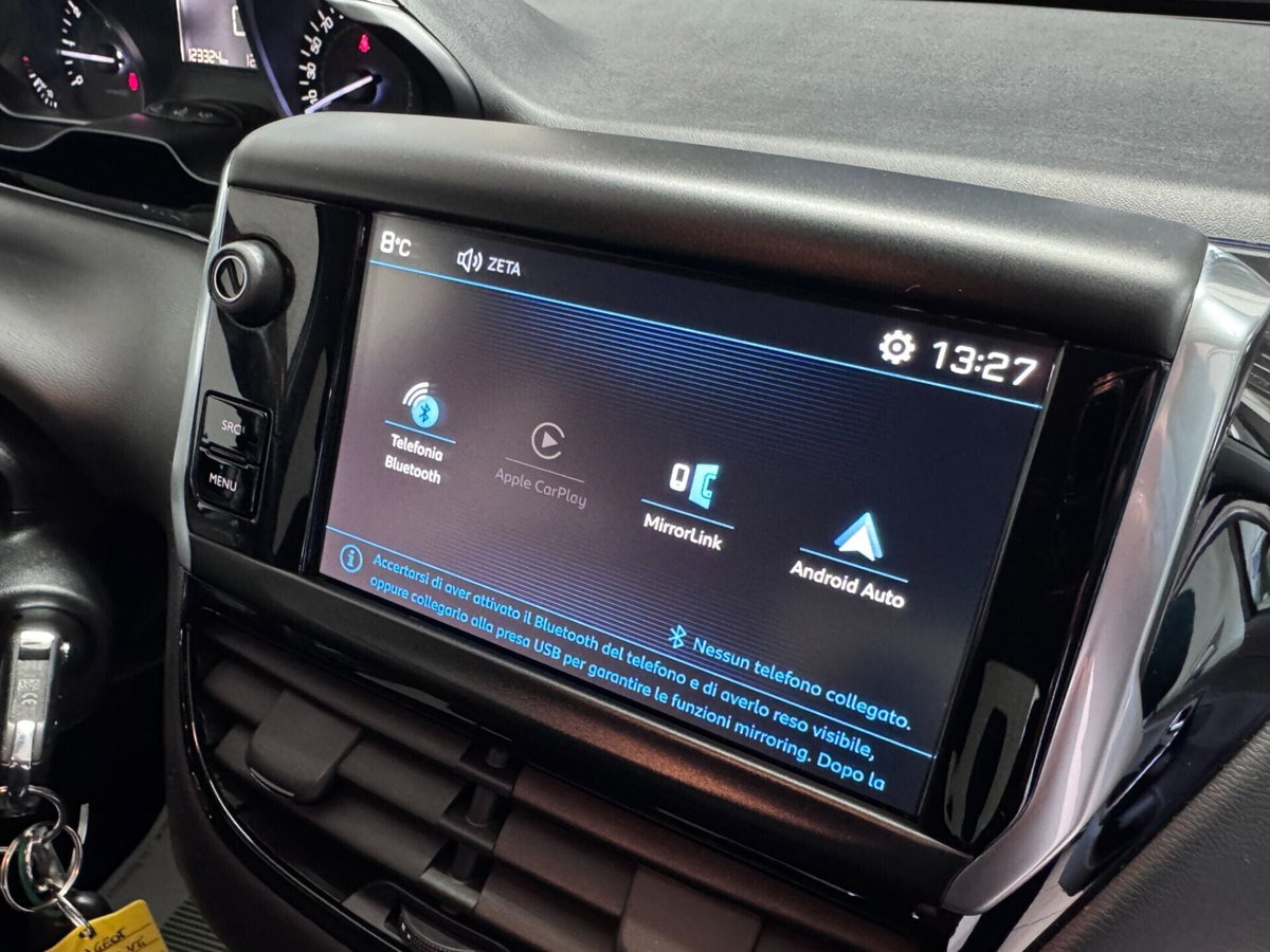 Peugeot 208 82 5 porte Access (14)