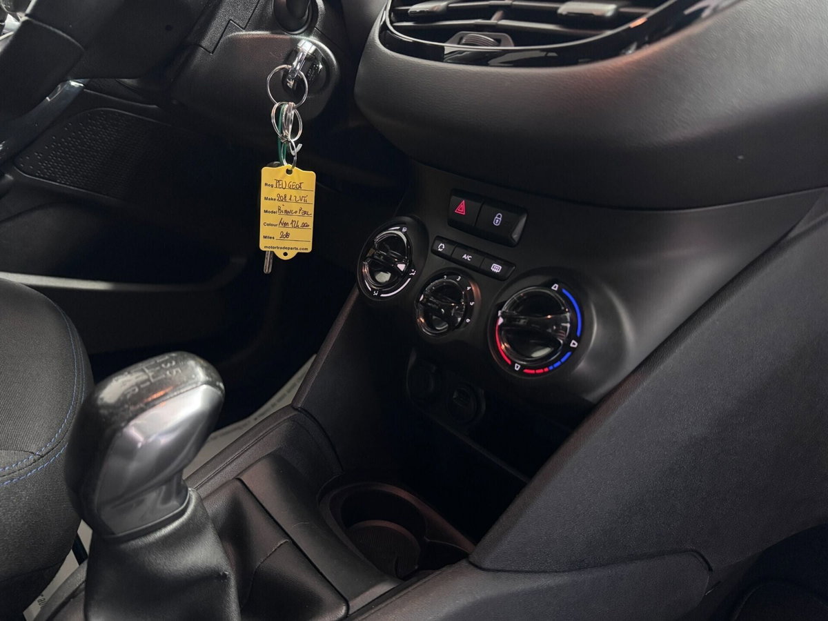 Peugeot 208 82 5 porte Access (16)