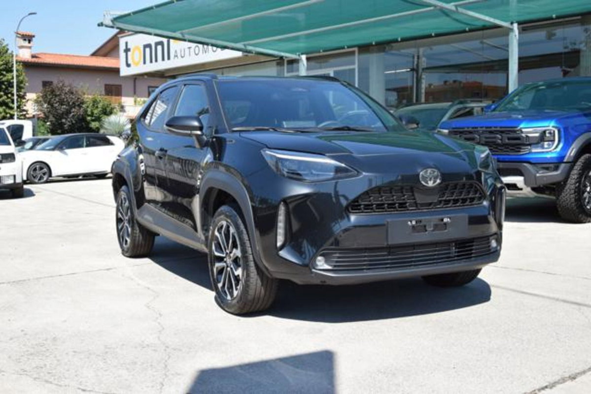 Toyota Yaris Cross 1.5h GR Sport Black Sky fwd 116cv e-cvt