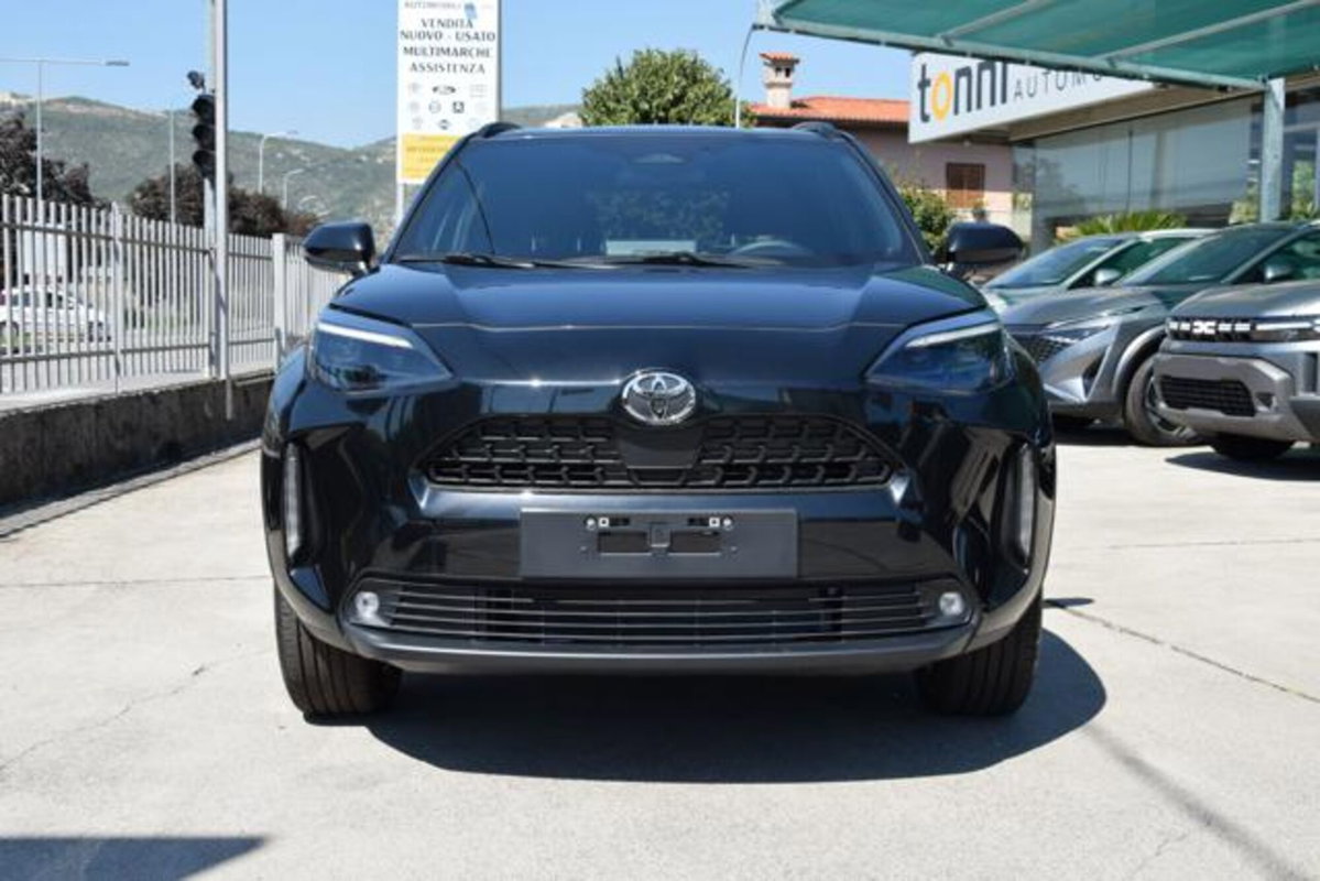 Toyota Yaris Cross 1.5h GR Sport Black Sky fwd 116cv e-cvt (2)