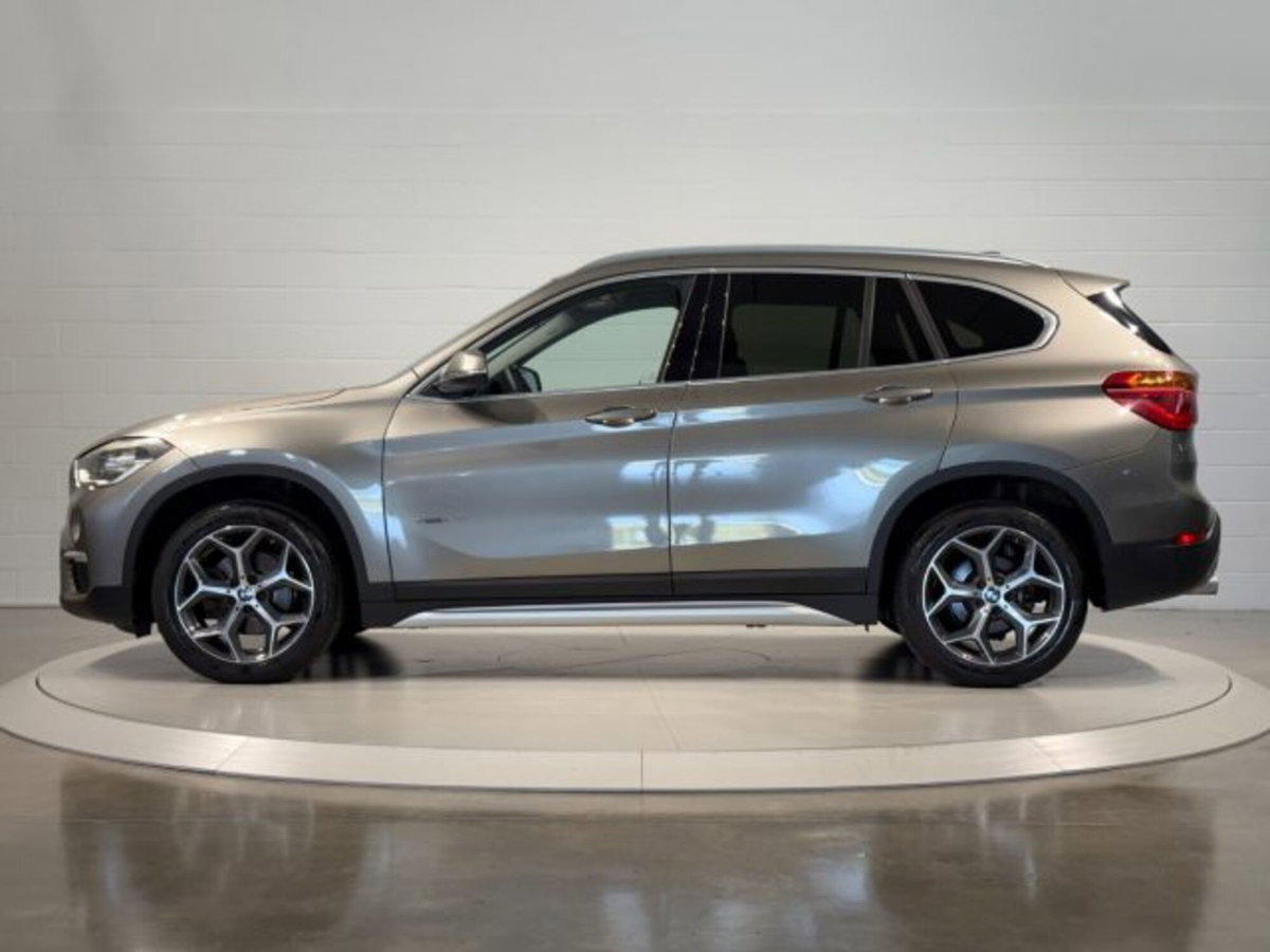 BMW X1 sDrive16d xLine Plus (2)