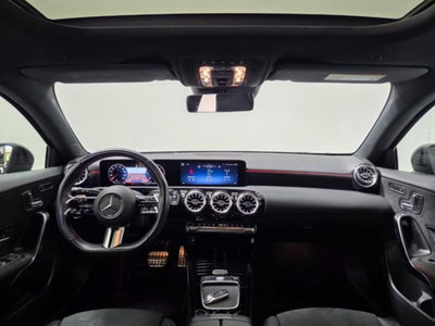 Mercedes-Benz Classe A 180 d AMG Line Premium Plus auto (5)