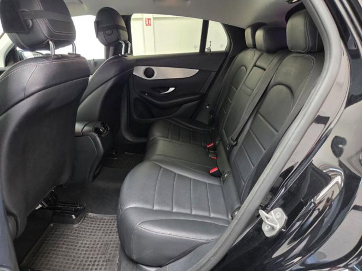 Mercedes-Benz GLC SUV 250 4Matic Premium (8)