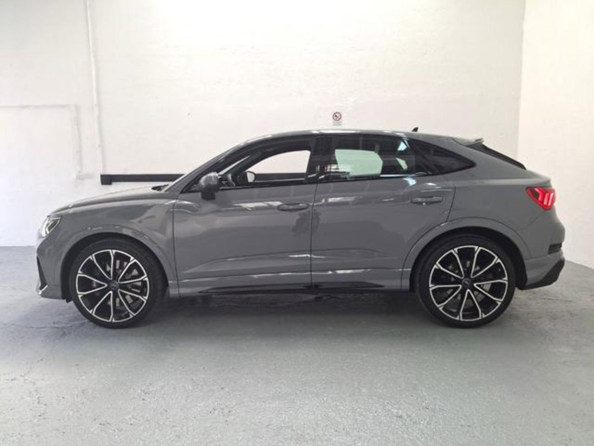 Audi RS Q3 2.5 quattro s-tronic (15)