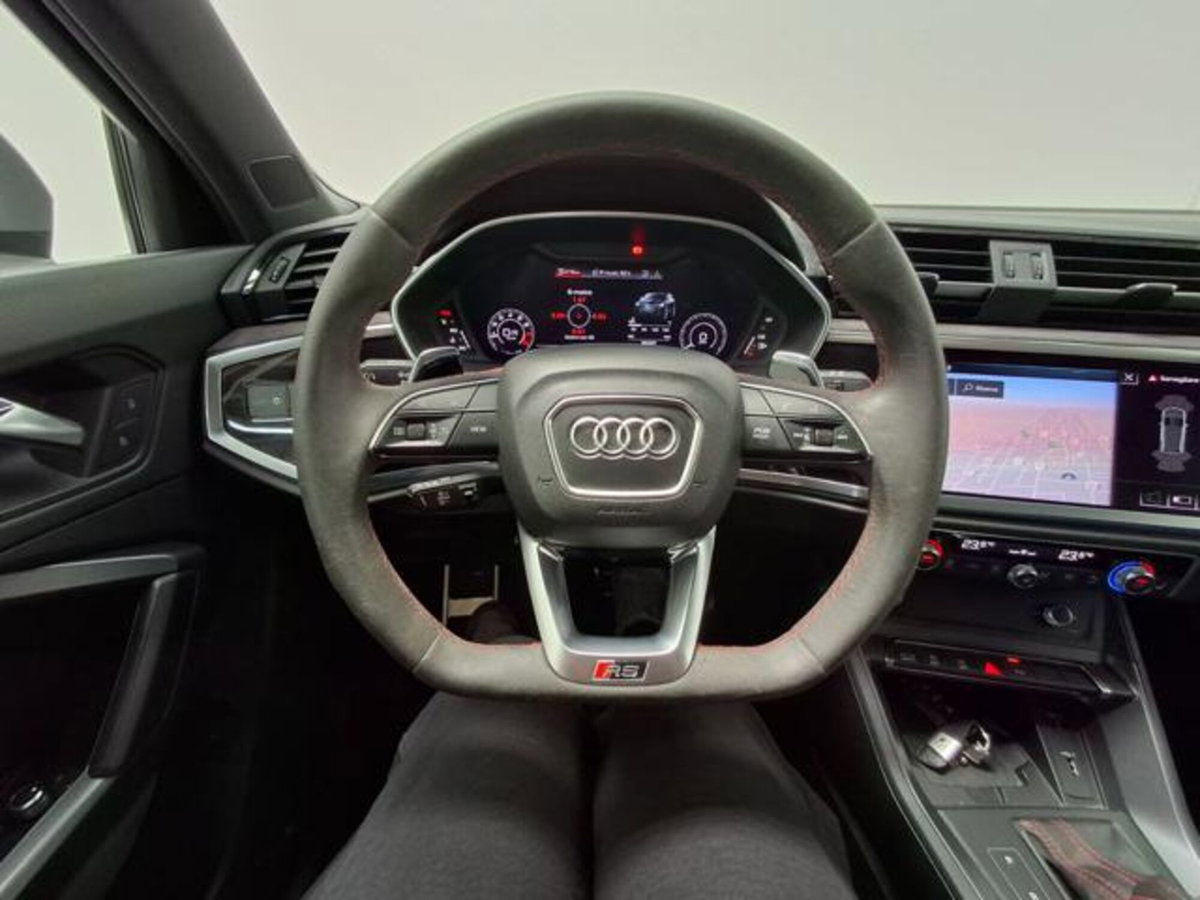 Audi RS Q3 2.5 quattro s-tronic (6)