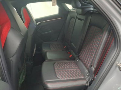 Audi RS Q3 2.5 quattro s-tronic (9)