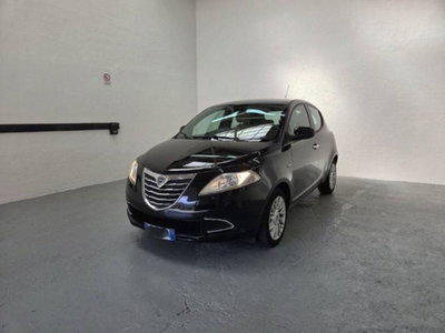 Lancia Ypsilon 1.2 69 CV 5 porte Elefantino