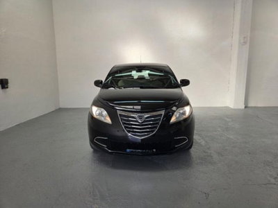 Lancia Ypsilon 1.2 69 CV 5 porte Elefantino (2)