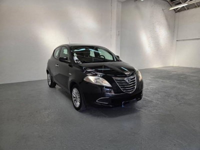 Lancia Ypsilon 1.2 69 CV 5 porte Elefantino (3)