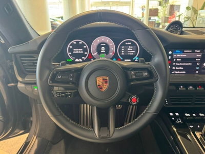 Porsche 911 Cabrio 3.6 Carrera GTS auto (18)