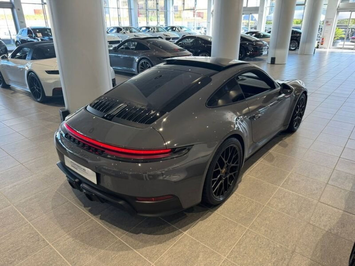 Porsche 911 Cabrio 3.6 Carrera GTS auto (6)