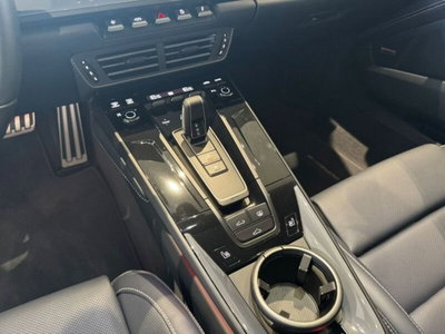 Porsche 911 Cabrio 3.6 Carrera GTS auto (9)
