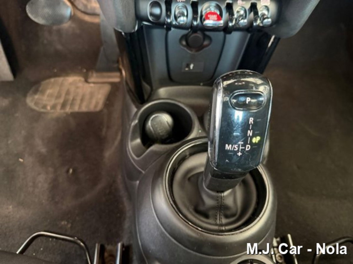 MINI Mini 1.5 Cooper Classic (14)