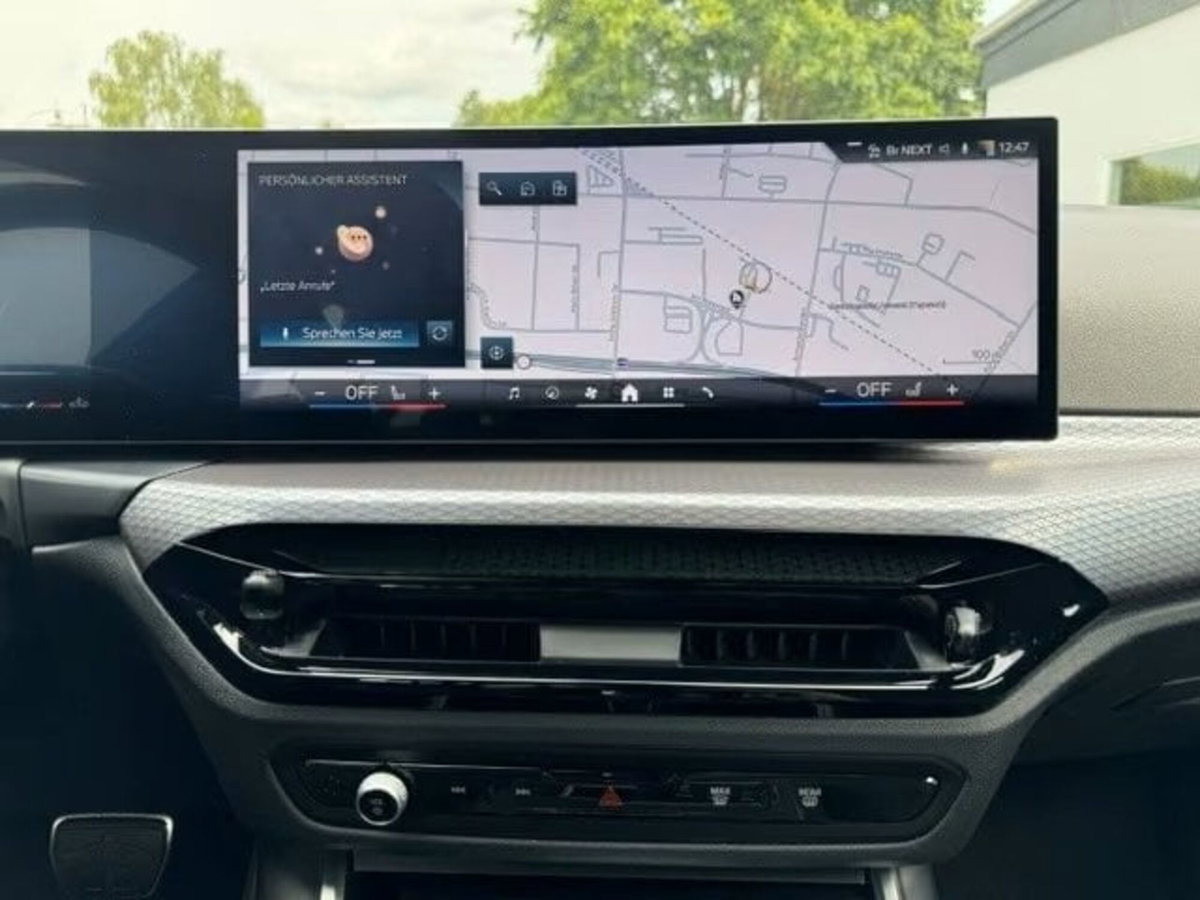BMW Serie 3 Touring 318i  auto (8)