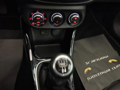 Opel Adam 1.2 70 CV (17)