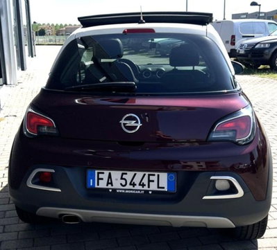 Opel Adam 1.2 70 CV (7)