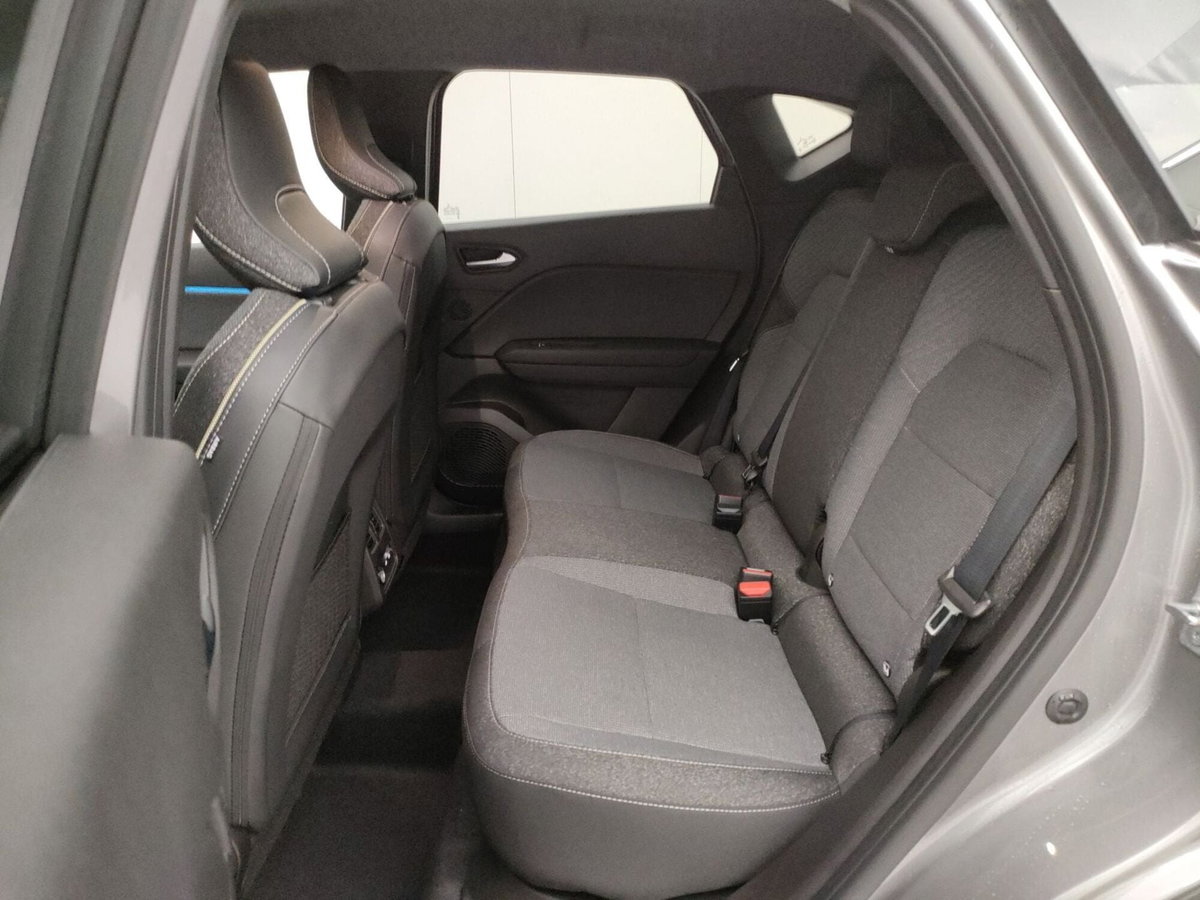 Renault Captur 1.2 eco-g Techno 120cv (8)