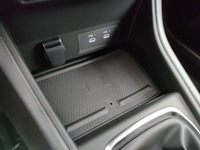 Renault Captur 1.0 eco-g Techno 100cv (17)