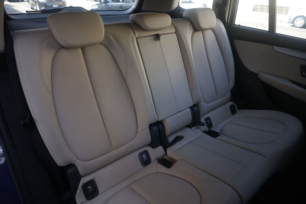 BMW Serie 2 Active Tourer 216d  Luxury (15)