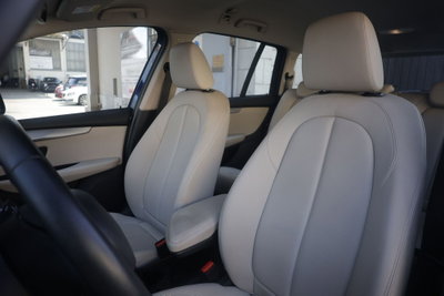 BMW Serie 2 Active Tourer 216d  Luxury (19)