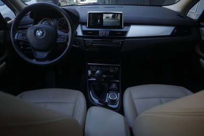BMW Serie 2 Active Tourer 216d  Luxury (2)