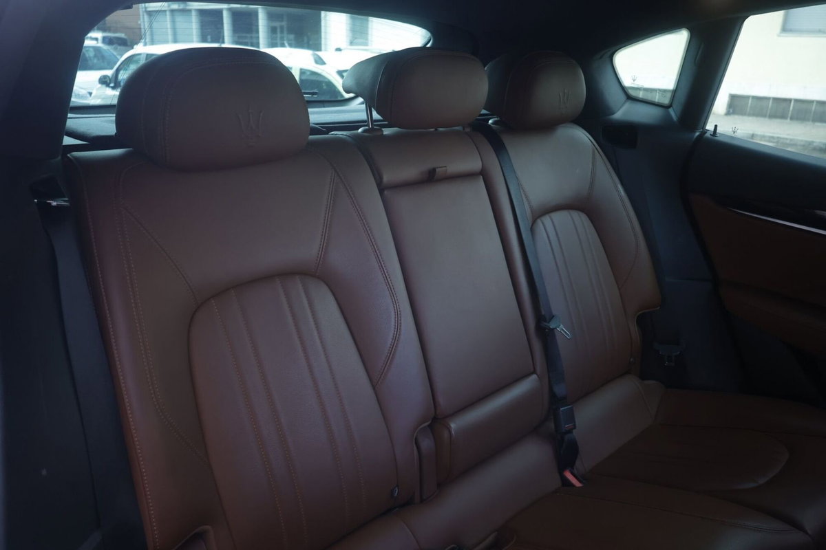 Maserati Levante Levante V6 Diesel 275 CV AWD (12)
