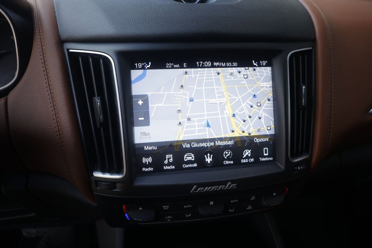 Maserati Levante Levante V6 Diesel 275 CV AWD (18)