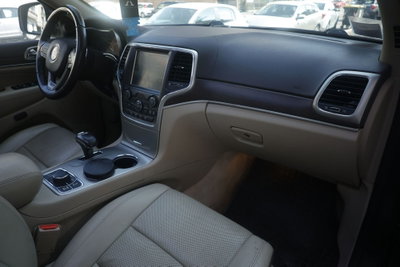 Jeep Grand Cherokee 3.0 V6 CRD 250 CV Multijet II Overland (10)