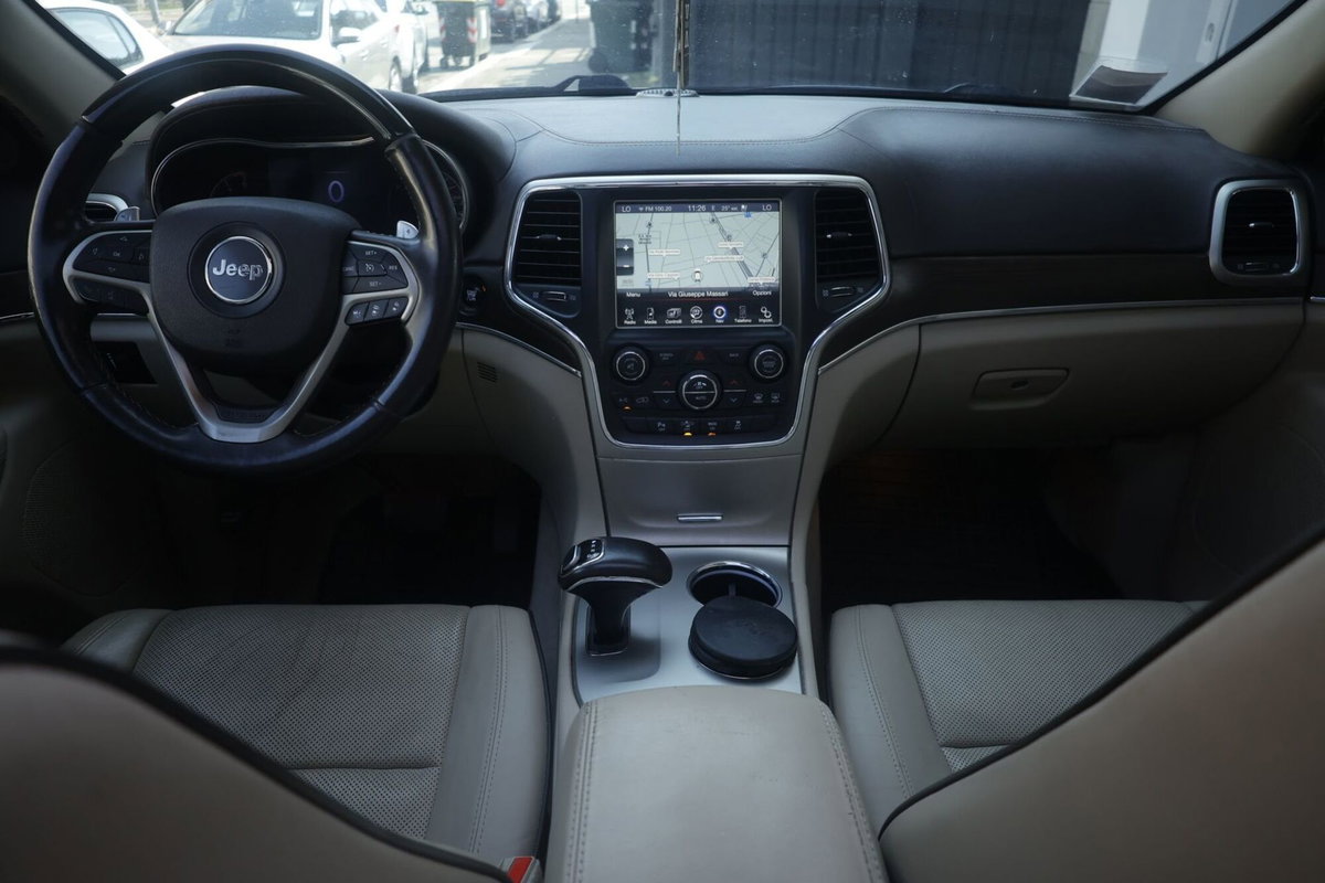 Jeep Grand Cherokee 3.0 V6 CRD 250 CV Multijet II Overland (2)