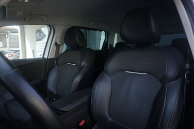 Renault Grand Scénic 1.7 blue dci Initiale Paris 120cv edc (17)