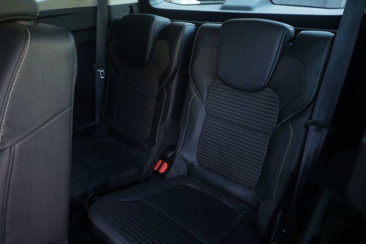 Renault Grand Scénic 1.7 blue dci Initiale Paris 120cv edc (19)