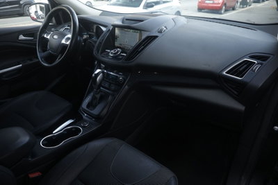 Ford Kuga 2.0 TDCI 150 CV S&S 4WD Powershift Titanium X (10)