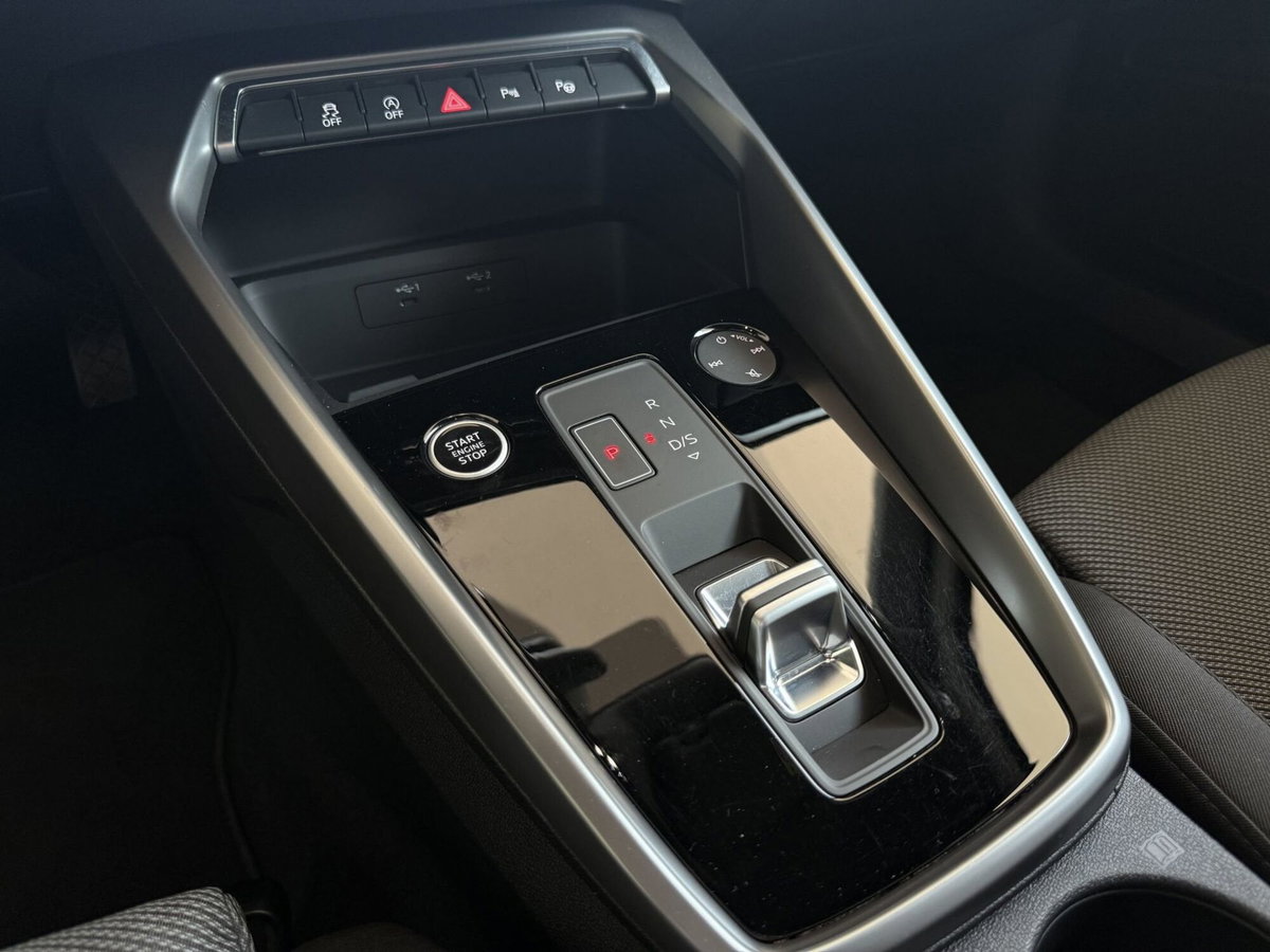 Audi A3 Sportback 35 TFSI S tronic S line edition (11)
