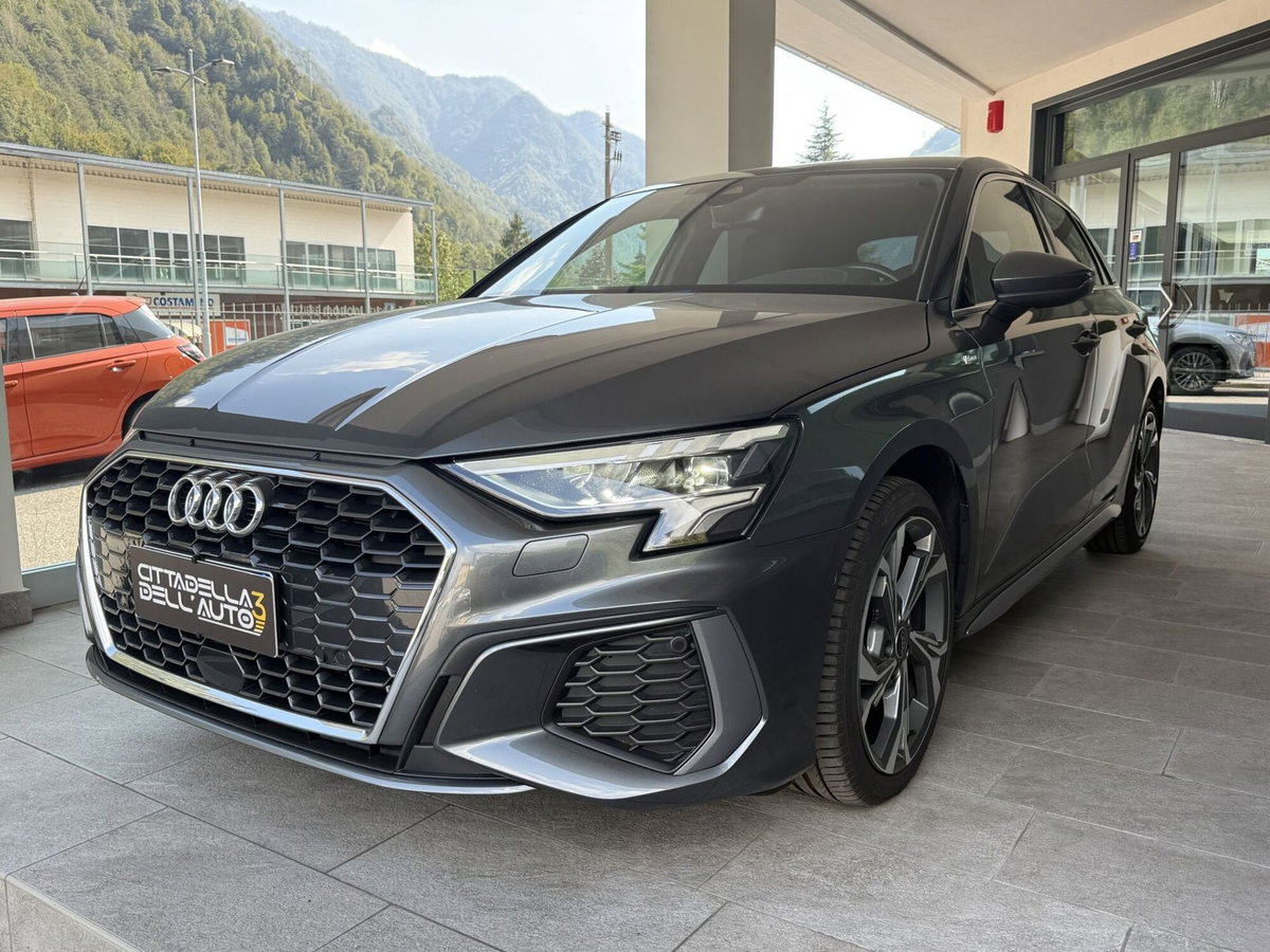 Audi A3 Sportback 35 TFSI S tronic S line edition (2)