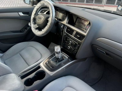 Audi A4 Avant 2.0 TDI ultra 136CV Business (14)