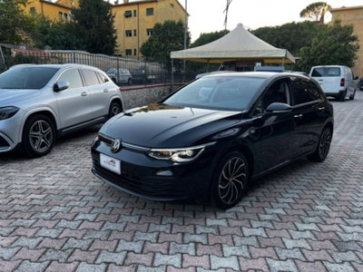 Volkswagen Golf 1.0 eTSI EVO DSG Life usata