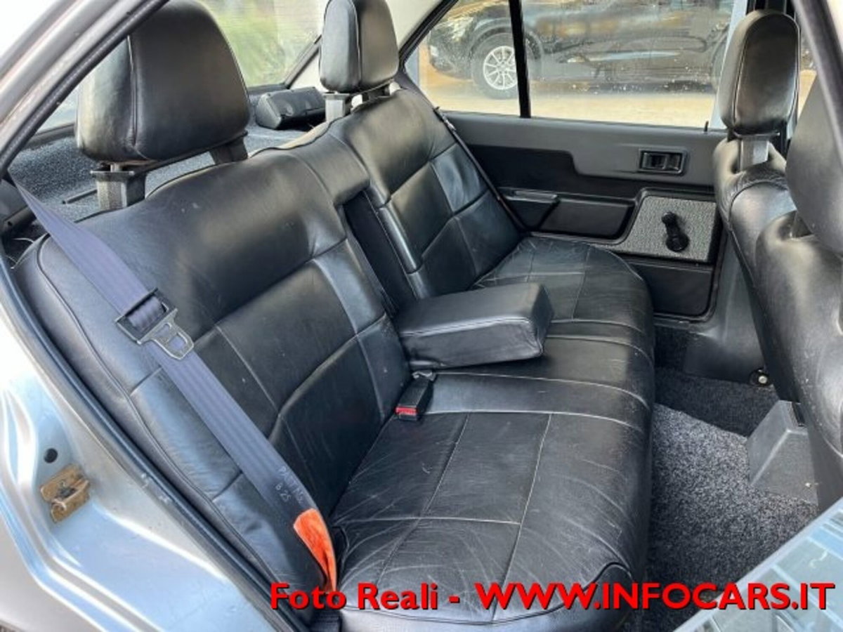 Volvo 340 1.4 4 porte GL (8)