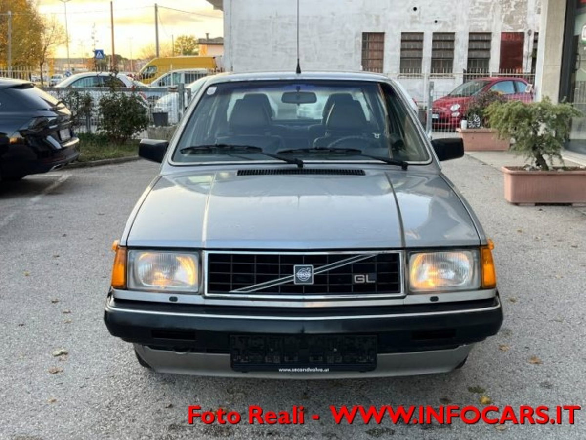 Volvo 340 1.4 4 porte GL (9)