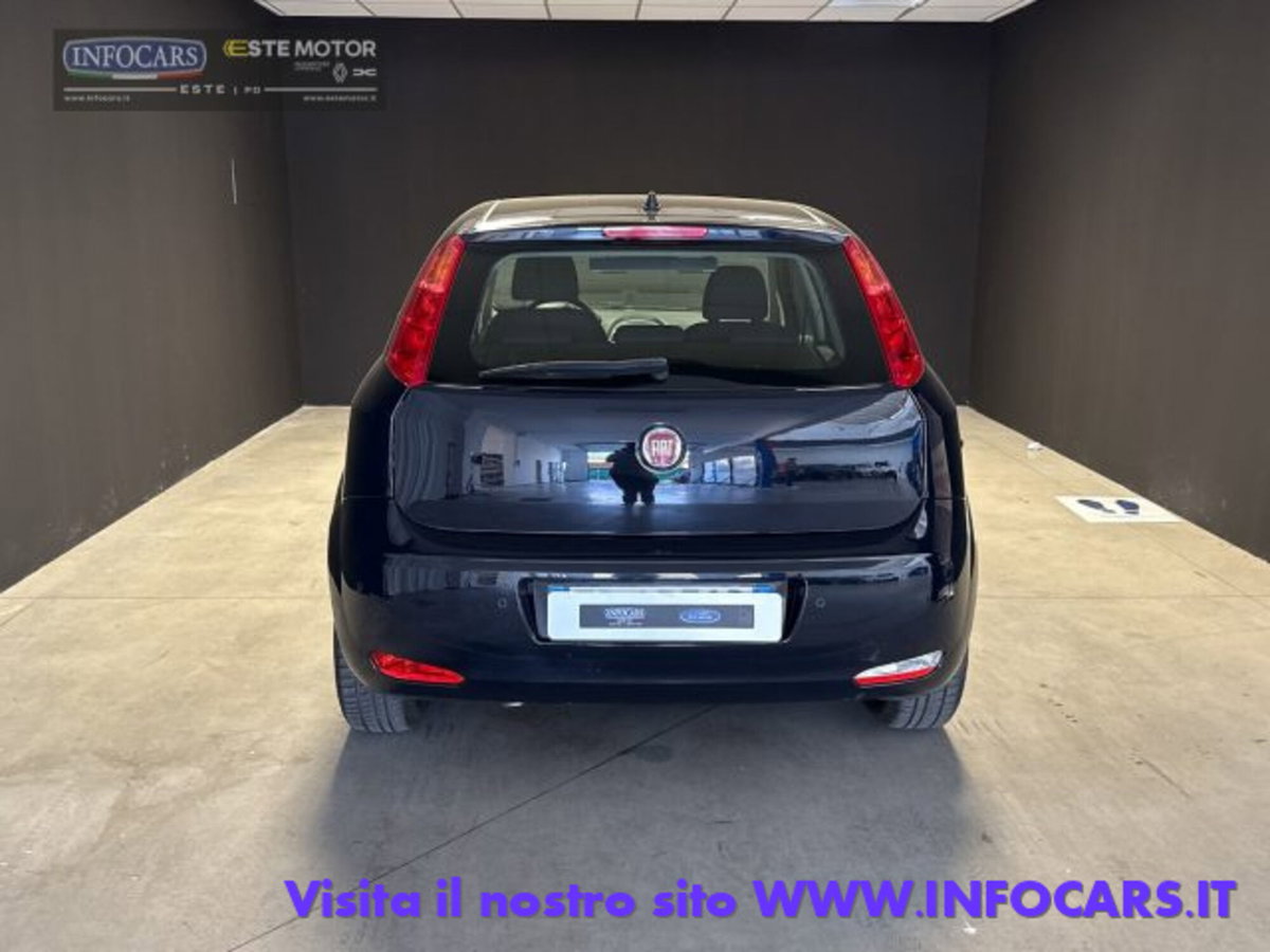 Fiat Punto 1.3 MJT II S&S 95 CV 5 porte Street (16)