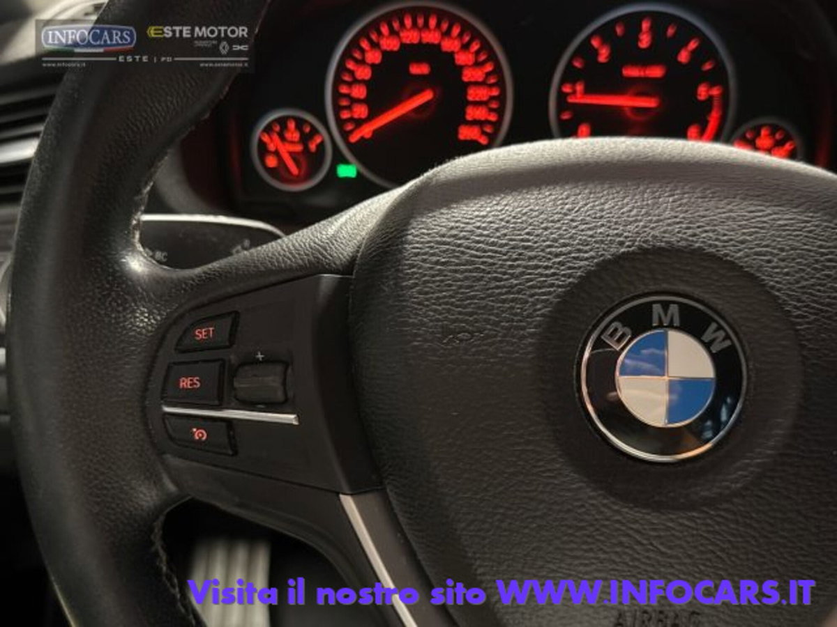 BMW X3 sDrive18d Business aut. (16)